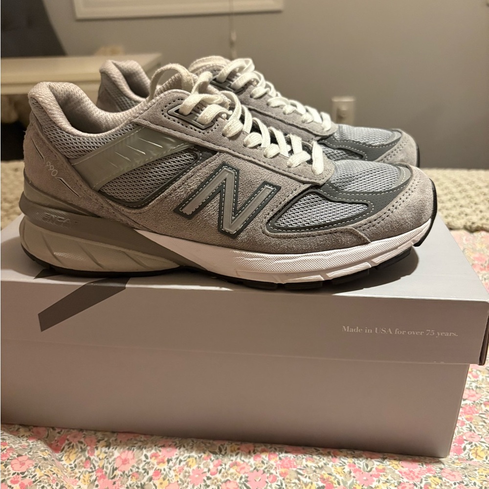 New Balance Light Gray Running Shoes